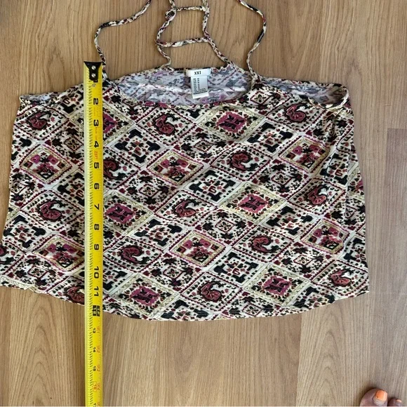 Forever 21 XXI Patterned Tank Top Medium - Picture 6 of 6
